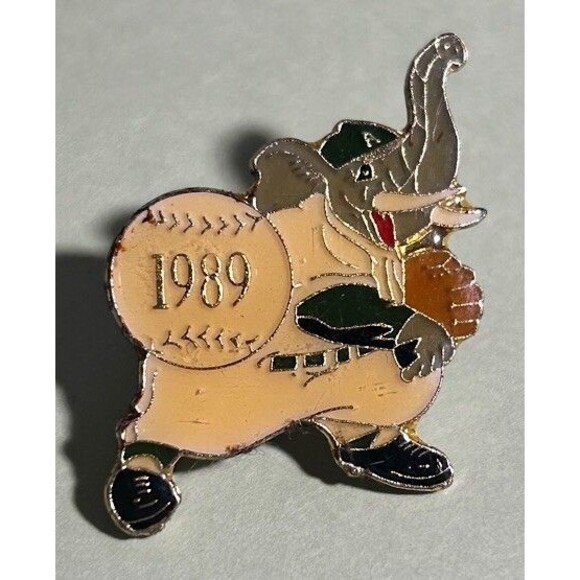 unocal Other - 1989 Oakland A’s Unocal Pin #1 of 6  Oakland Athletics A's Elephant Pin